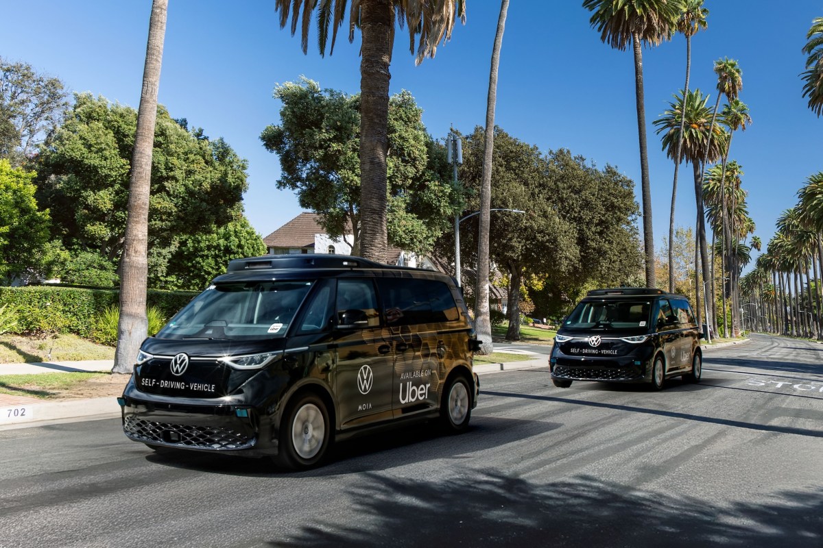 VW vans used for Uber robotaxi
