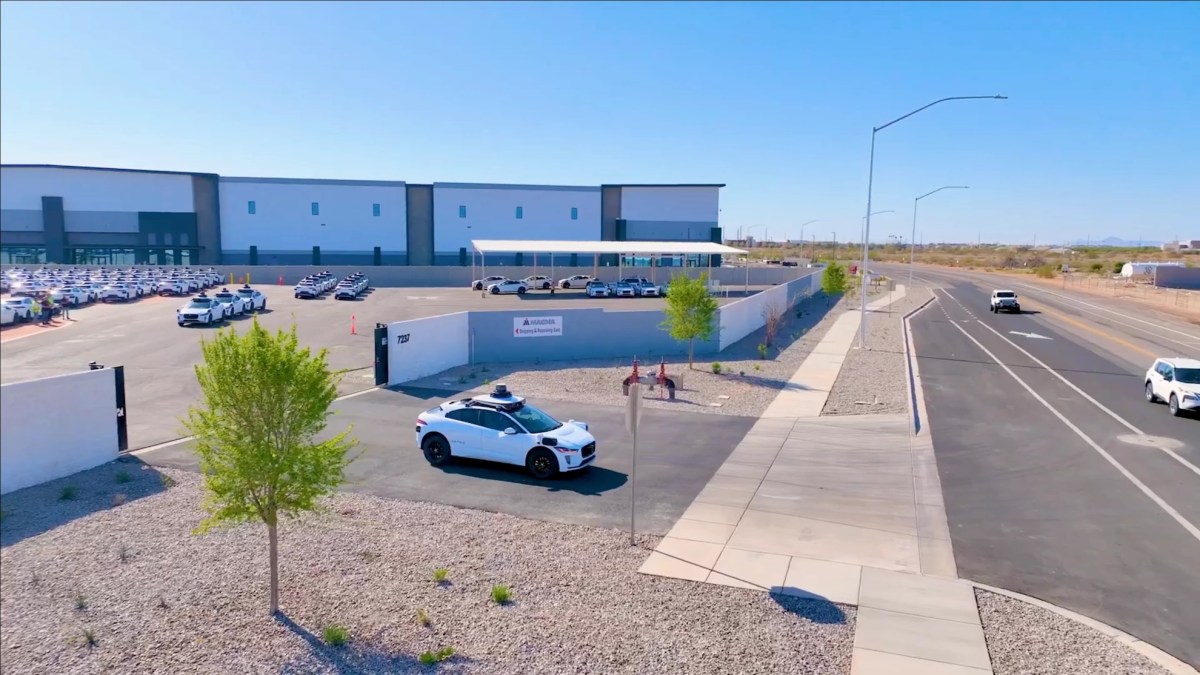 Waymo_MFG_Exit-mesa-arizona