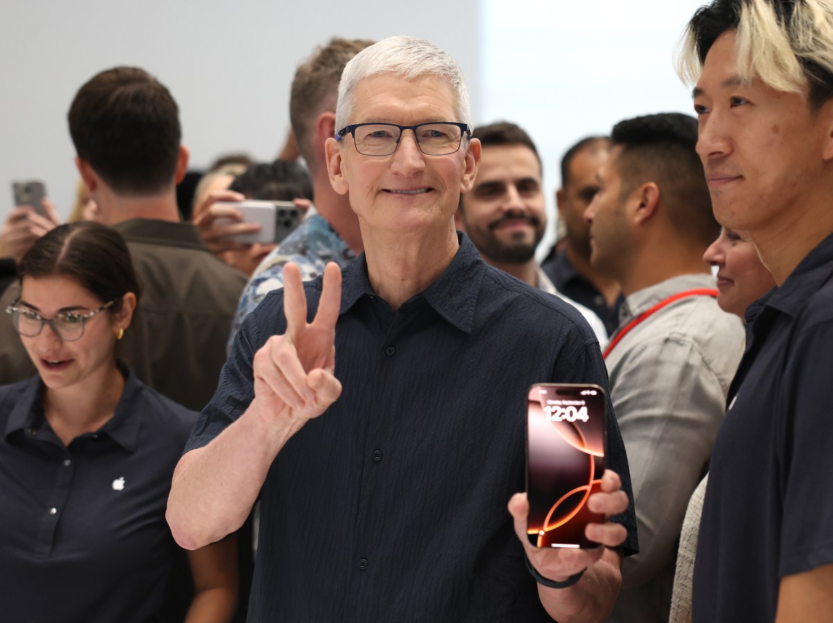 Week in Review: Apple won’t raise prices — yet